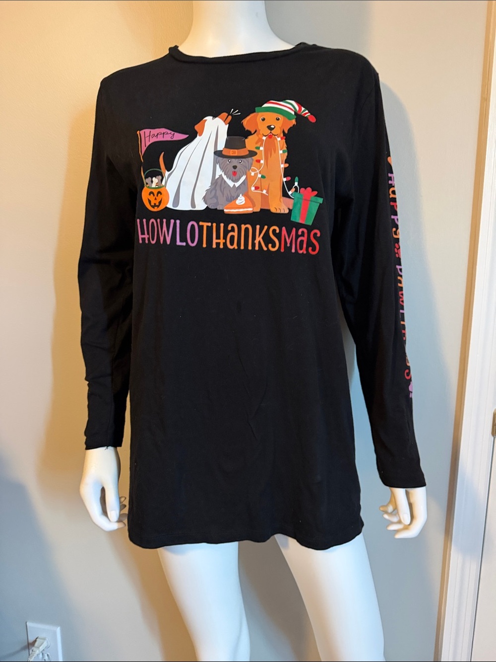HowloThanksMas! Women’s Halloween, Thanksgiving and Christmas Holiday Tshirt